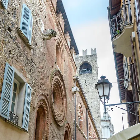 Vittoria Luxury E Design In Duomo 아파트 브레시아