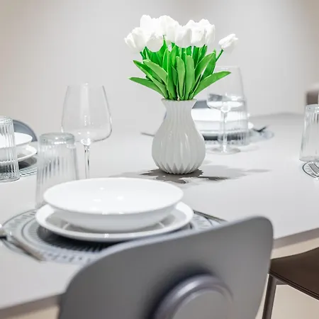 Vittoria Luxury E Design In Duomo Apartmán